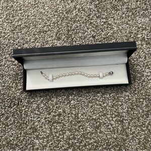 Akoya Pearl bracelet